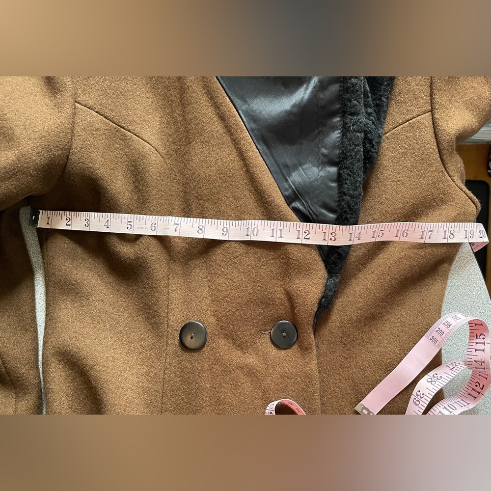 Le Château Brown Long Skater Coat with Black Faux Fur Collar & Cuffs Size M - Picture 11 of 14